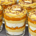 Швидкий та смачний десерт «Снікерс» за 10 хвилин: простий рецепт