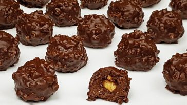 Домашні "Ферреро Роше" за 10 хвилин — дешевше, смачніше та ціла гора смакоти!