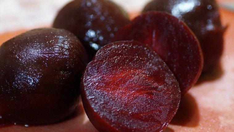 Секрет буряка: як приготувати ідеально без варіння