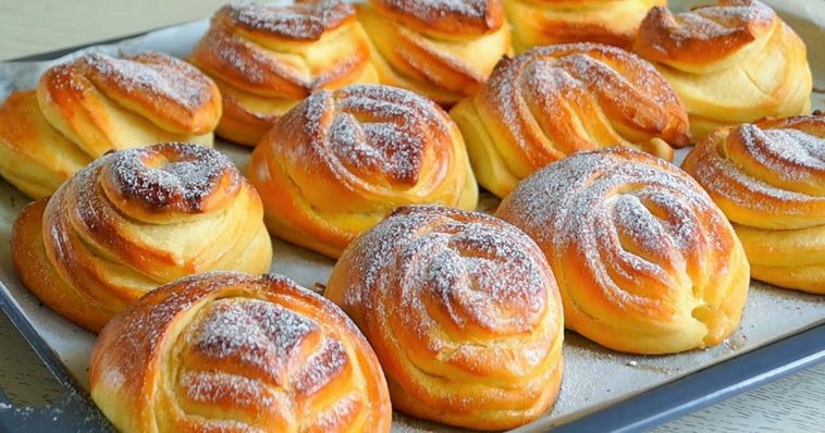 Простий рецепт випічки з молока, борошна та яєць – готуйте хоч щодня!