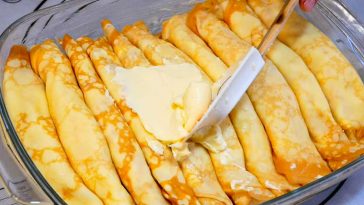 Мої домашні з’їдають все за раз! Неймовірно ніжні сирно-вершкові млинці – ідеальний рецепт!