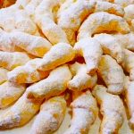 Печиво "Наполеон" – ніжне та хрустке! Бюджетний рецепт, який підкорить усіх