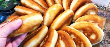 Секретне тісто для пиріжків за 5 хвилин – рецепт, який підкорив всю сім’ю!