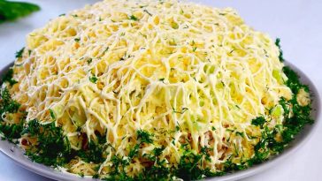 Салат «Лебединий пух» – ніжний Великодній смаколик, що підкорює серця