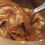 Домашня шоколадна паста «Хвилина» без варіння — всього 4 інгредієнти та море смаку!