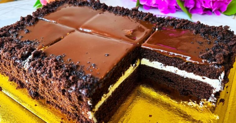 Торт «Наташа» за 15 хвилин! Рецепт, який підкорив усіх – секрет від свекрухи