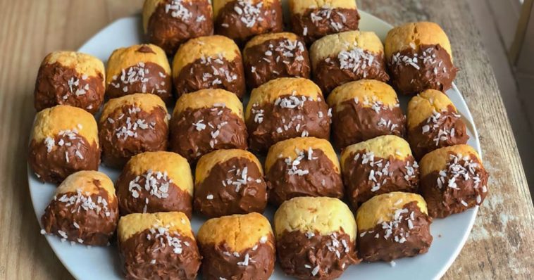 Домашнє кокосове печиво “Баунті” – ніжний смак і мінімум витрат! Улюблений рецепт моєї родини