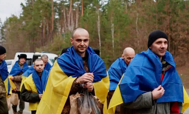 Україна повернула 175 захисників з російського полону – Зеленський оголосив про найбільший обмін під час війни