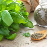 Домашній настій із базиліку: натуральний напій з потужними цілющими властивостями