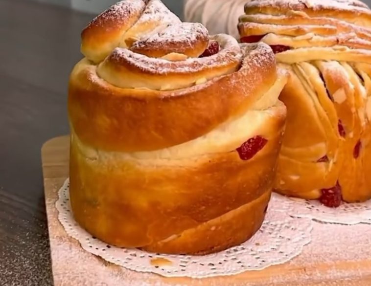 Великодній крафін — ніжна, ароматна паска з хрусткою скоринкою: покроковий рецепт святкової випічки