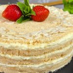 Ніжний торт «Пломбір» без випічки — простий та смачний десерт без духовки