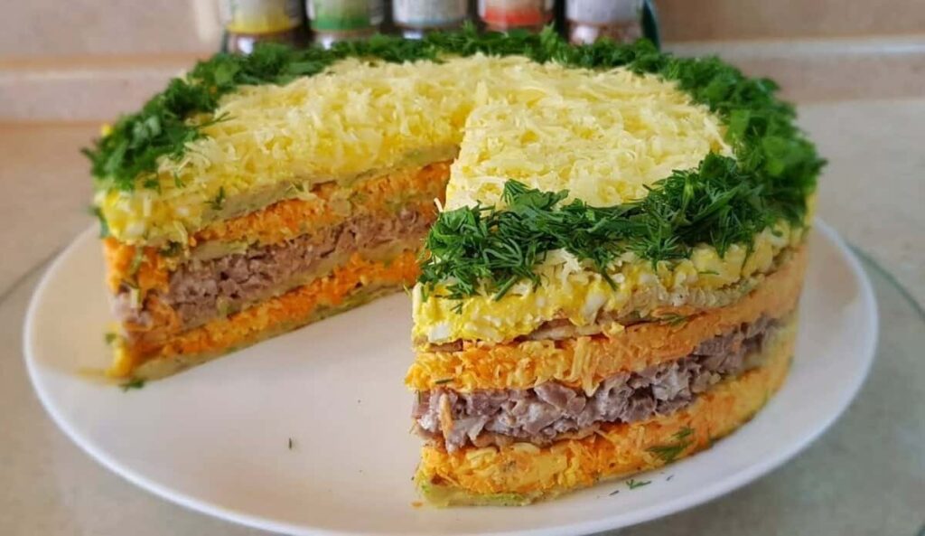 Кабачковий торт із трьома начинками — вражаюча закуска для будь-якого свята