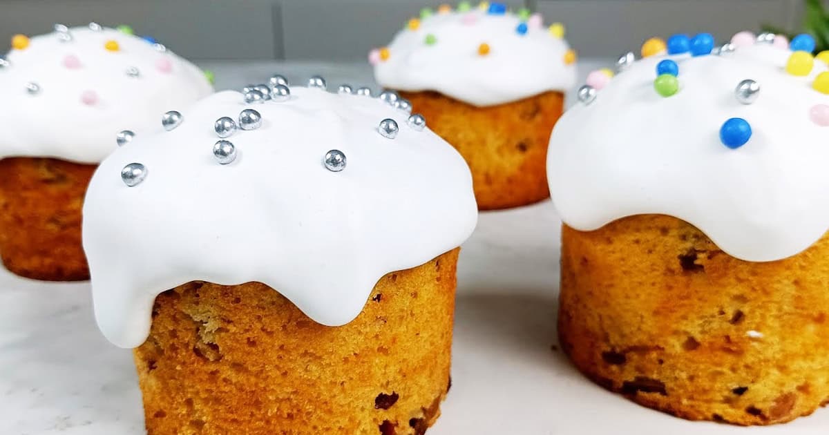 Паска без дріжджів і вимішування — надзвичайно ніжна, волога та солодка!