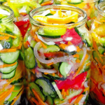 🌿 Салат «Смачні спогади» – ідеальна заготівля на зиму