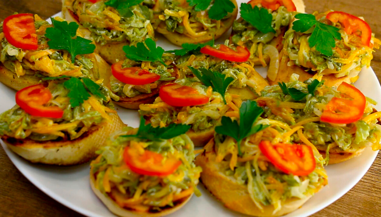 Зникають зі столу за хвилину: улюблені бутерброди з морквяною намазкою, які підкорять усіх