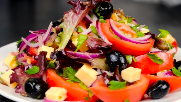 🌿 Салат «Гармонія» — без майонезу, але з повнотою смаку! Подруги в захваті!