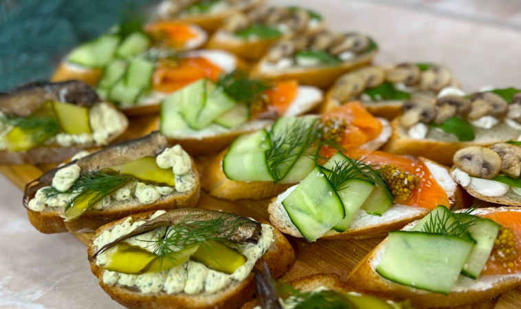 Канапки, без яких не уявляю свого великоднього столу! Зникають зі швидкістю світла!