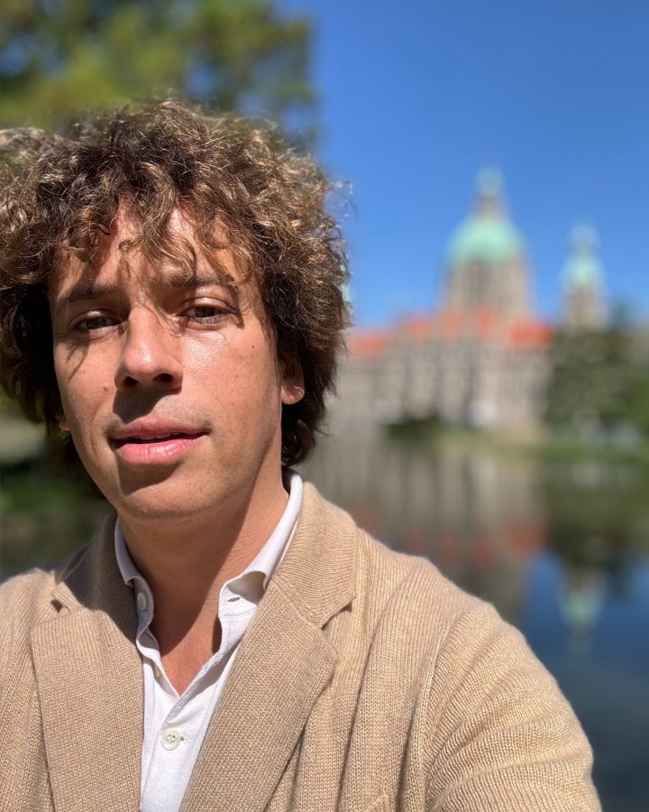 Максим Галкін