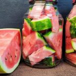 Як законсервувати свіжий кавун на зиму у банках — смачно, просто і надійно!