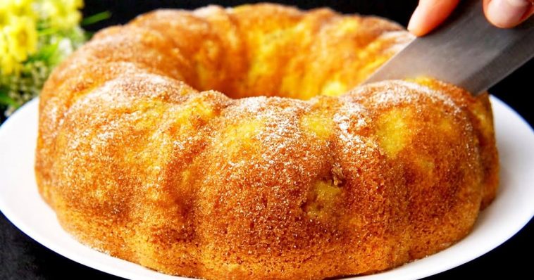 Смакота з Японії: яблучний пиріг без тіста за 5 хвилин, яка підкорить з першого разу!