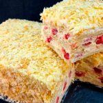 Торт «Наполеон» без випічки — простий у приготуванні, ніжний і завжди вдається ідеально