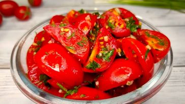 Швидка закуска з помідорів — мій перевірений фаворит!
