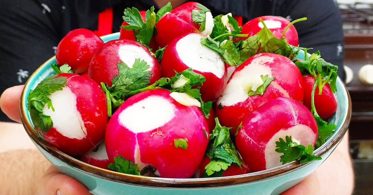 Редиска по-грузинськи — пікантна закуска, яку готую щодня, поки сезон!