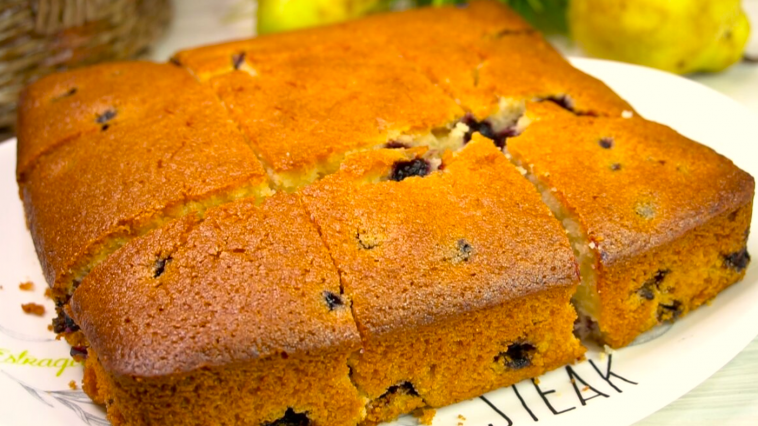 Пиріг “Усе по склянці” — просто, смачно, з улюблених!