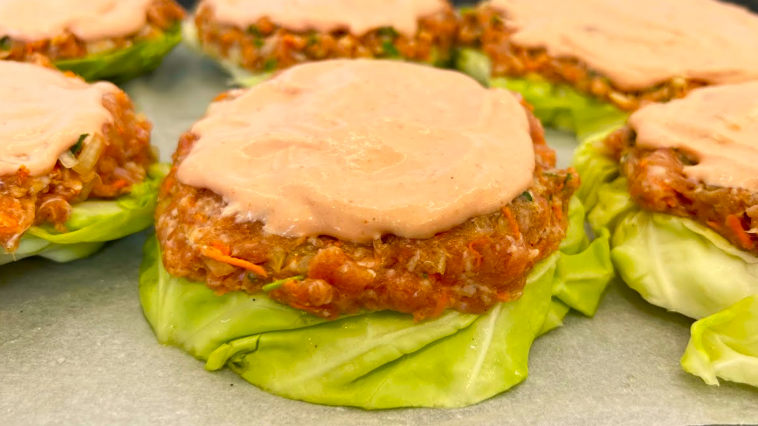 Як голубці, але простіше! "Гнізда" з капусти та фаршу – ідеальний варіант на обід