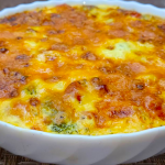 Уся родина просить готувати ще! "Розкішна" лінива вечеря за лічені хвилини — усе змішав і в духовку!