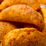 Готую вже третій день поспіль – пиріжки з «Чудо»-тіста просто підкорили!