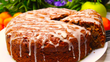 Яблучний пиріг «Спокуса» — аромат, що закохує ще до першого шматочка