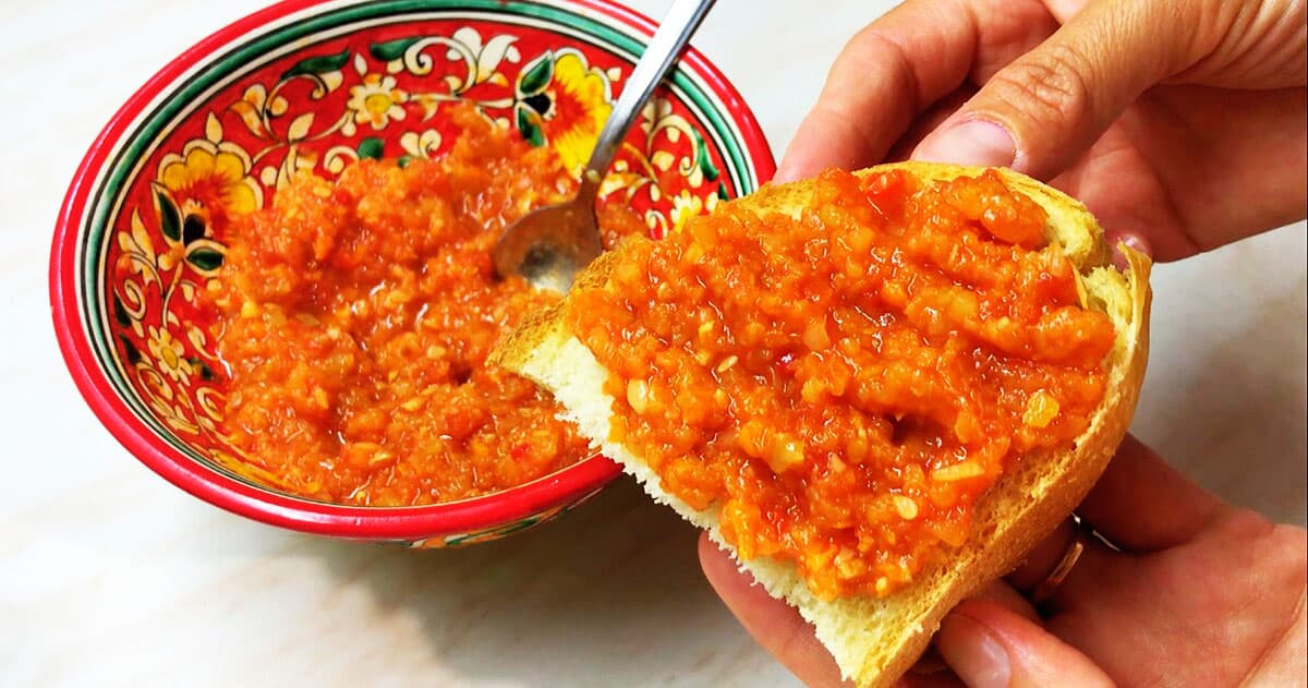 Аджика з кабачків — взимку дякуватимете собі за цю смакоту!