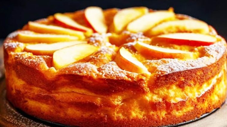 Якщо набридла шарлотка — спробуйте новий пиріг «Єва», у який закохаєшся з першого шматочка!