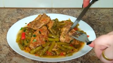 Тушковане м’ясо з овочами: простий рецепт, який здивує своїм смаком