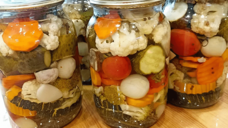 Овочеве асорті «Багатство літа» на зиму — простий рецепт без стерилізації