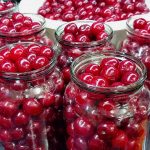 Вишня на зиму БЕЗ цукру! Суперпростий рецепт, навіть стерилізувати банки не доведеться