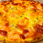 Тарт із кабачків та креветок без борошна і тіста — всього 4 інгредієнти!