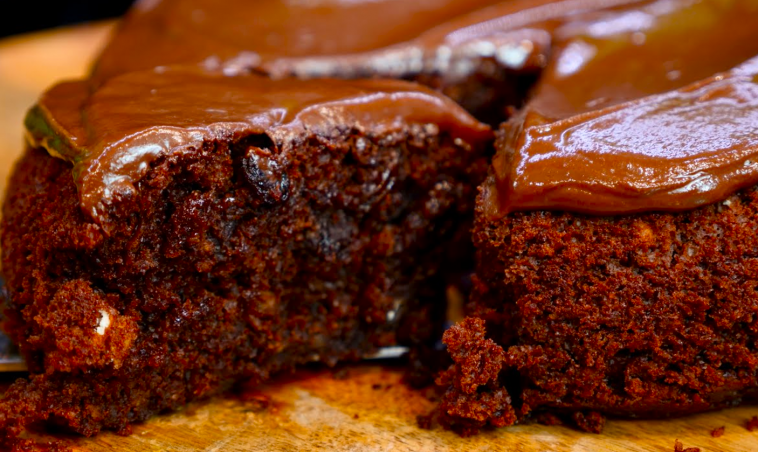 Коли гості вже на порозі! Пиріг «Три склянки» — смачно та просто