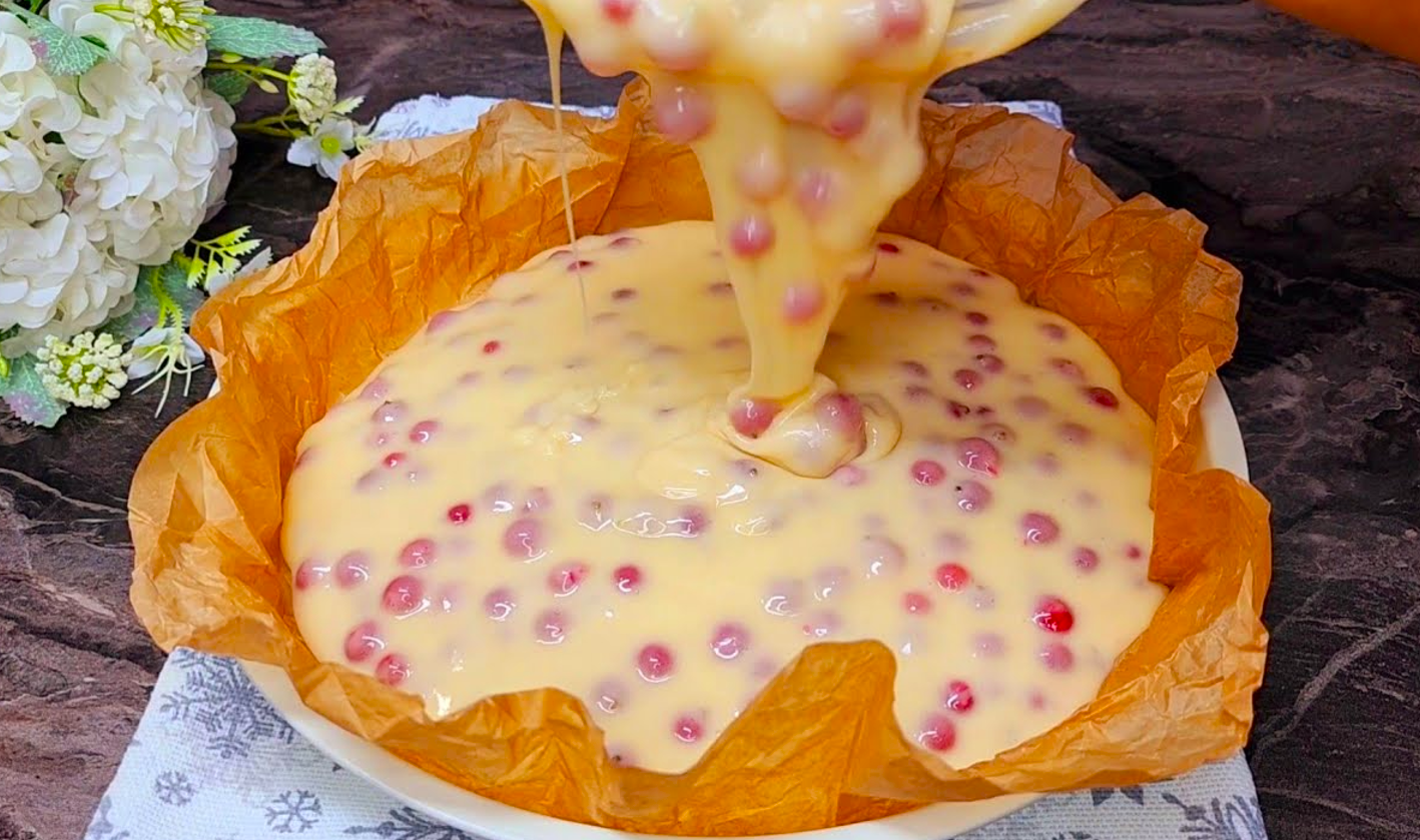 Краще, ніж «Шарлотка»! Цей ягідний пиріг — справжнє золото!
