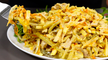 Знаменитий салат «Ненажера»: жоден гість не піде без добавки!