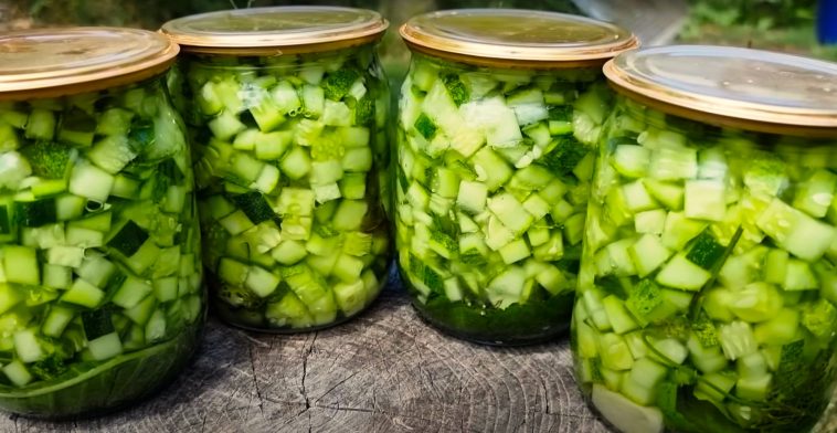 Салатна заготівля з перерослих огірків на зиму – ідеально для холодної пори!