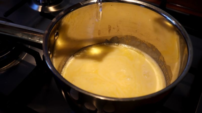 Польський торт, який тане в роті: бюджетний десерт із вишуканим смаком 8 Польський торт, який тане в роті: бюджетний десерт із вишуканим смаком