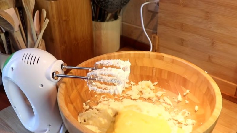 Польський торт, який тане в роті: бюджетний десерт із вишуканим смаком 12 Польський торт, який тане в роті: бюджетний десерт із вишуканим смаком