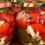 Неймовірні мариновані помідори з гірчицею на зиму — пікантна насолода у кожній банці!
