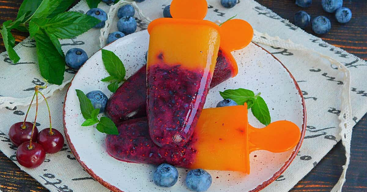 Домашній фруктовий лід — освіжаючий літній десерт із 4 інгредієнтів! Дітям — улюбленець літа!