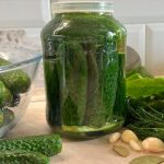 Квашені огірки — перевірений рецепт, який не підводить уже понад десятиліття!
