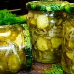 Гострі та хрусткі: огірочки на зиму, що зникають першими зі столу!