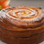 Літній яблучний пиріг «Торнадо» з сирним кремом — ніжність, що підкорює світ