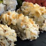 Вівсяне тістечко без борошна і цукру: яблуко, банан та горіхи в ідеальній гармонії